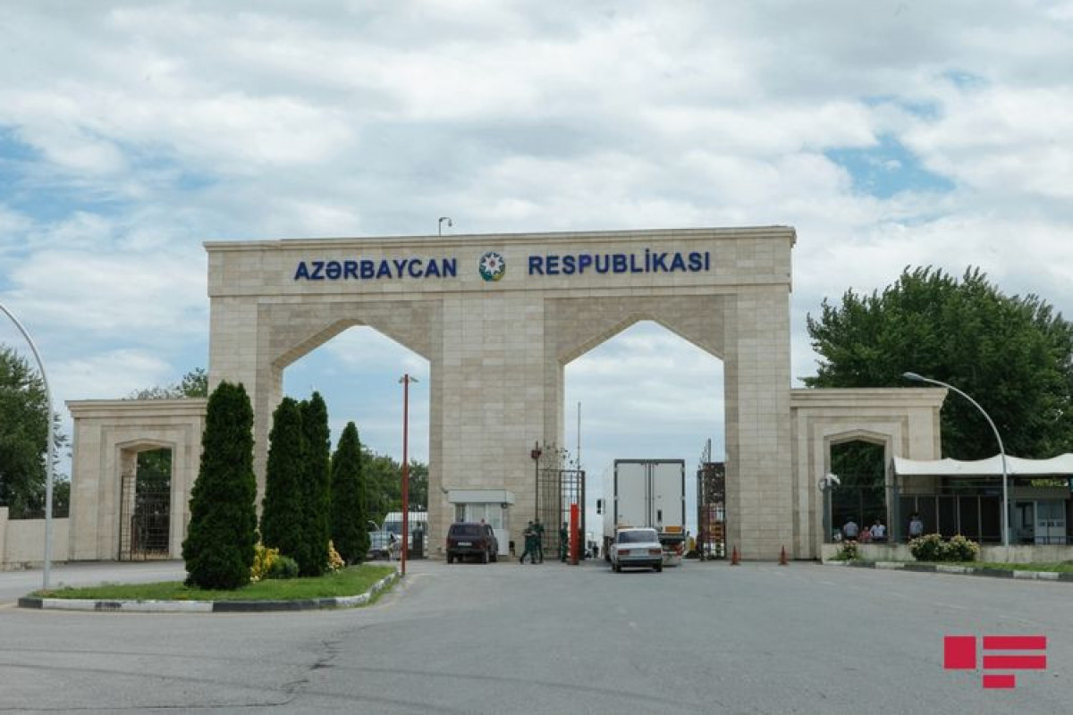 Около 600 граждан Азербайджана вернулись на Родину сухопутным путем из РФ