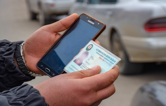 Более 300 иностранцев стали гражданами Азербайджана