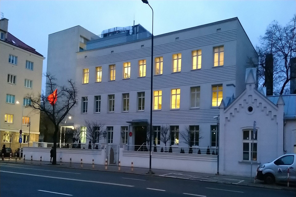 здание посольства Турции в Польше