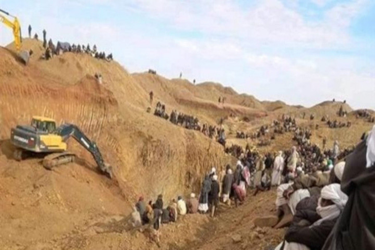 Около 40 человек погибли при обрушении рудника в Судане