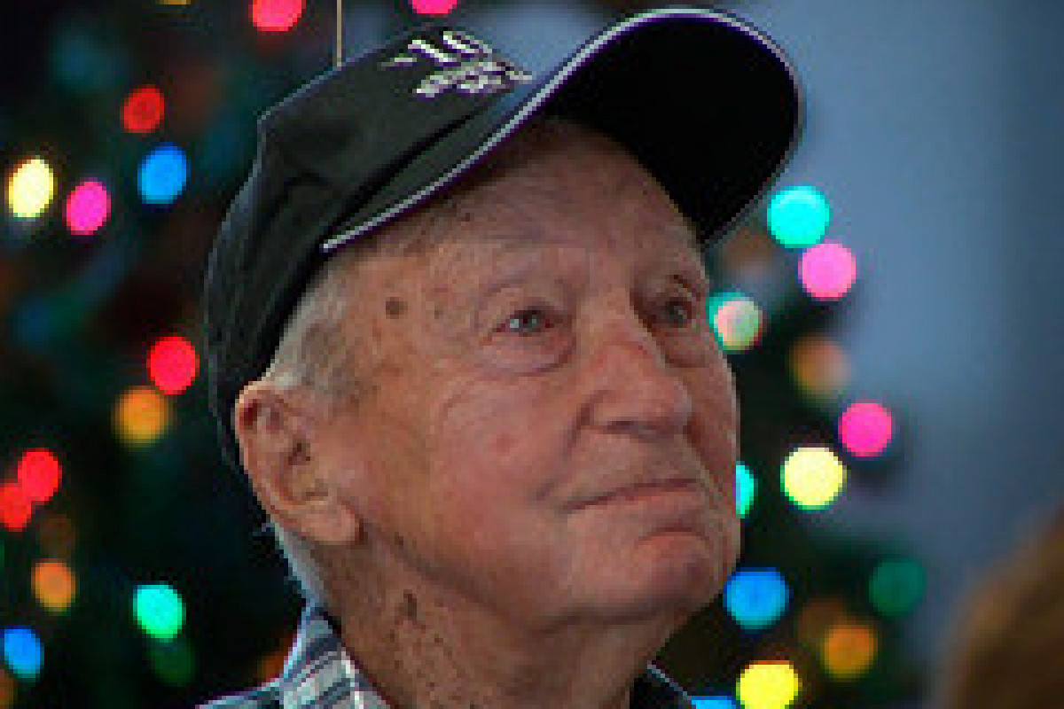 100-летний ветеран Второй мировой войны раскрыл секрет долголетия