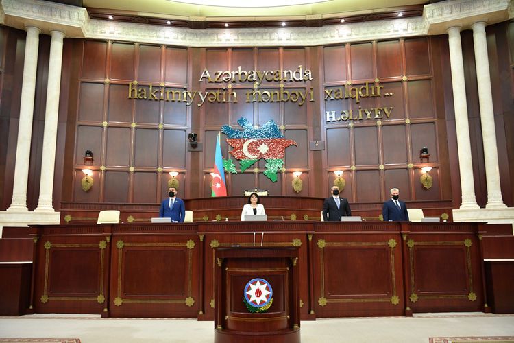 Определен состав Cчетной комиссии парламента Азербайджана
