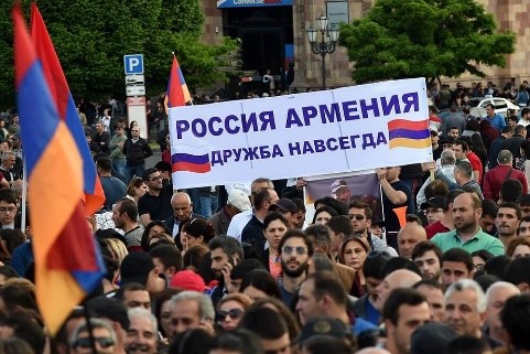 В Армении основали движение в поддержку союза с Россией
