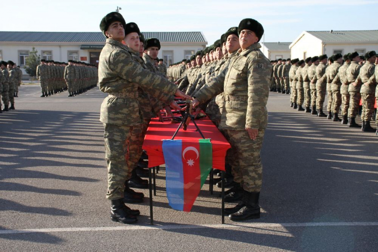 В Азербайджанской Армии состоялись церемонии принятия военной присяги 