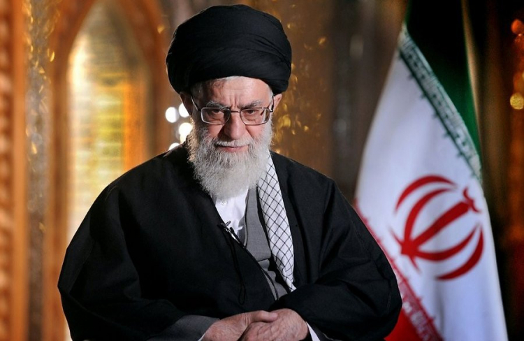 Хаменеи: США не могут выдвигать Ирану условия по ядерной сделке