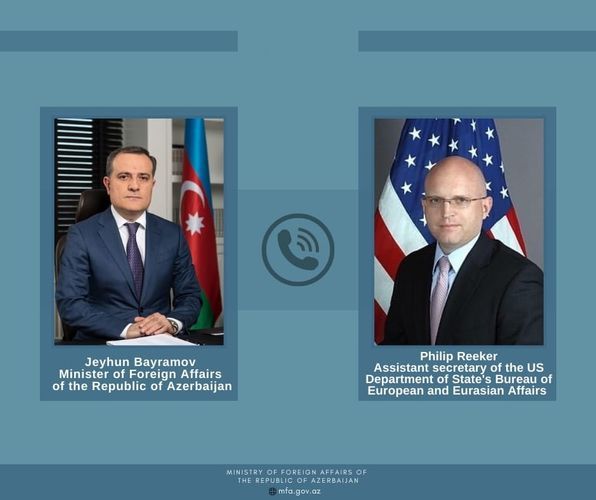 Джейхун Байрамов провел телефонный разговор с помощником госсекретаря США