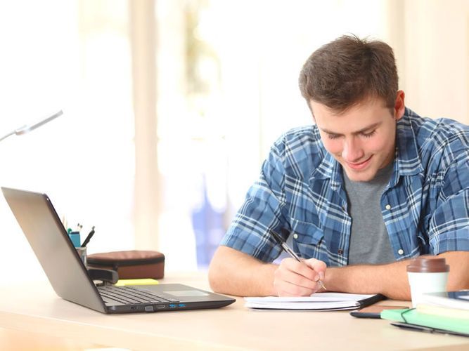 В Азербайджане 50 процентов студентов будут получать стипендии за счет государства 