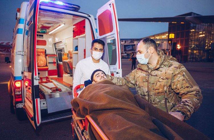 Три участника войны отправлены на лечение в Турцию при поддержке Фонда «YAŞAT» - ФОТО