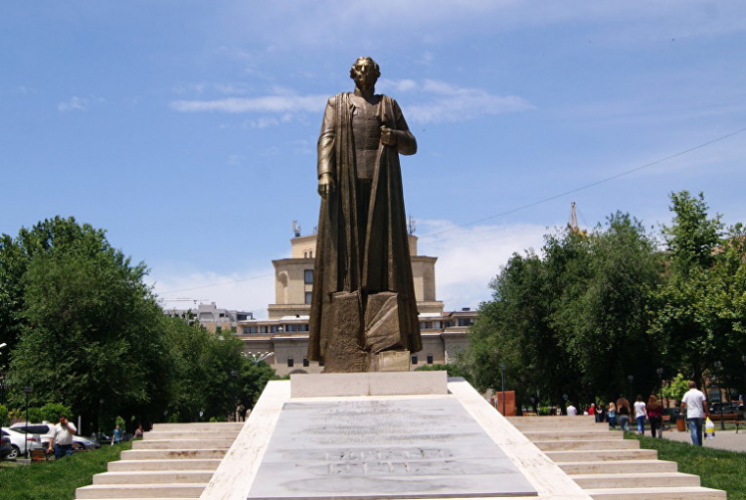 «Многим в Израиле трудно принять, что в центре Еревана решили воздвигнуть памятник пособнику Гитлера» - ЭКСКЛЮЗИВ