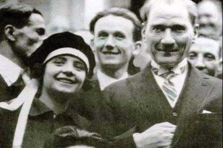 Первая женщина- адвокат, сбросившая паранджу, непоседа, “отругавшая” учителя, девушка из Карабаха, ужинавшая  с Ататюрком - ФОТО