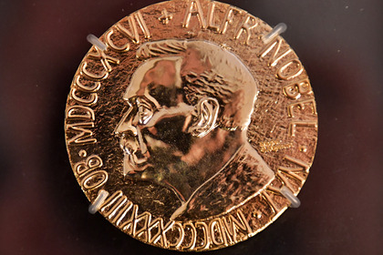 Ассанжа и Сноудена выдвинули на Нобелевскую премию мира
