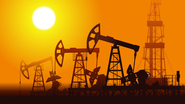 Цена нефти Brent впервые с февраля превысила 56 долларов за баррель