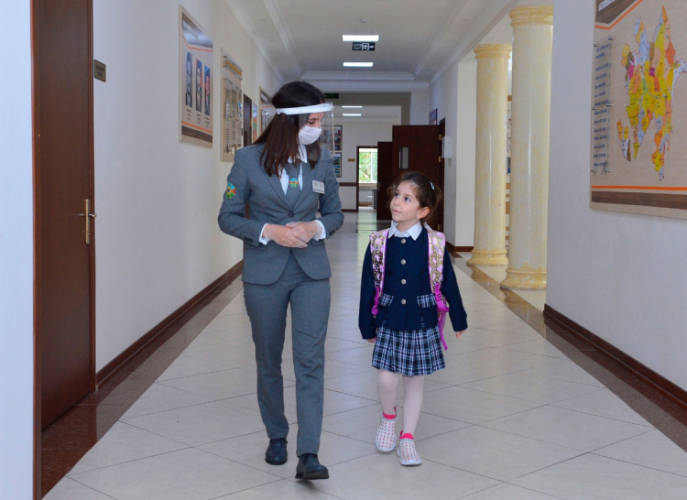 В Азербайджане расширился масштаб проекта "Друг школьника" 