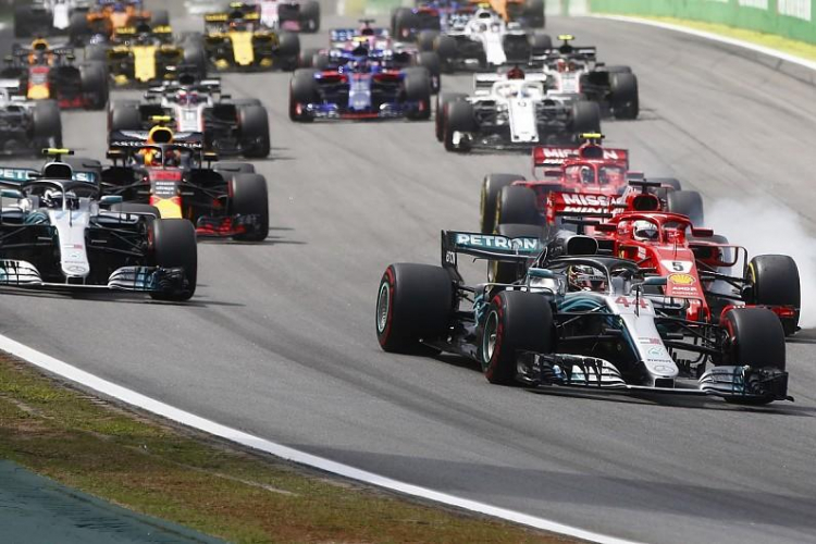 "Формула-1" обновила календарь гонок на 2021 год