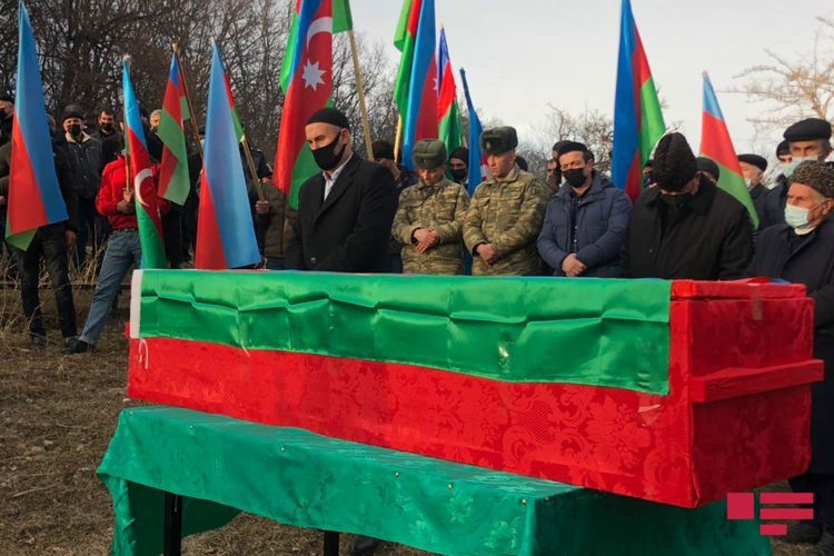 Ставший шехидом военнослужащий Азербайджанской Армии похоронен в Гусаре - ФОТО