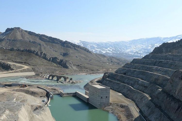 Азербайджан и Иран достигли согласия по строительству ГЭС на реке Араз