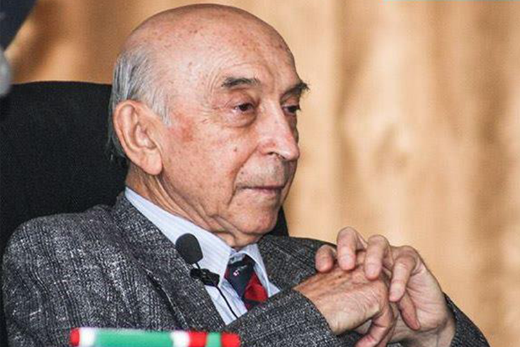 В Азербайджане будет отмечено 100-летие Лютфи Заде