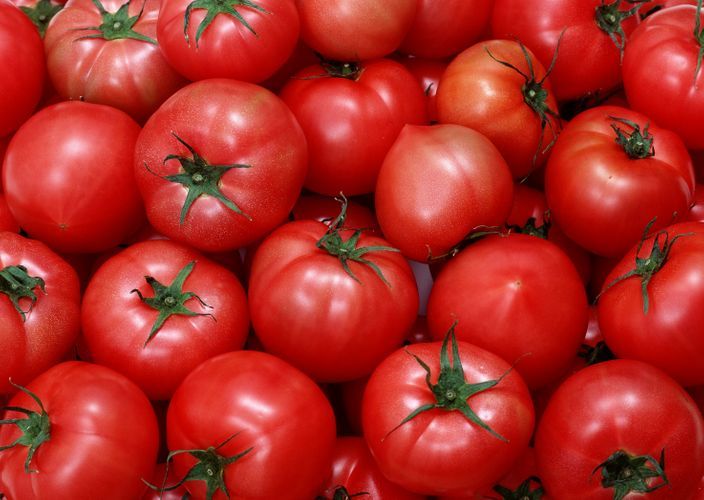 Азербайджан намерен экспортировать томаты в страны Персидского залива и Европы