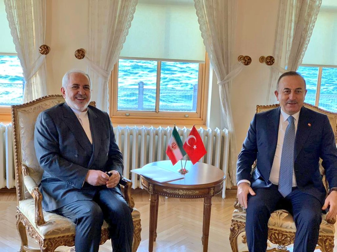 Главы МИД Турции и Ирана встретились в Стамбуле