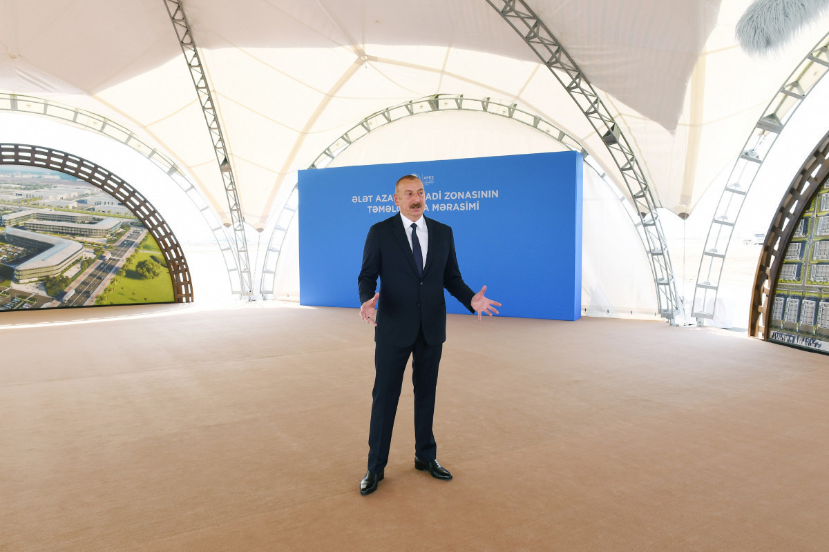 Ильхам Алиев объяснил, почему Зона свободной торговли была создана именно в Аляте