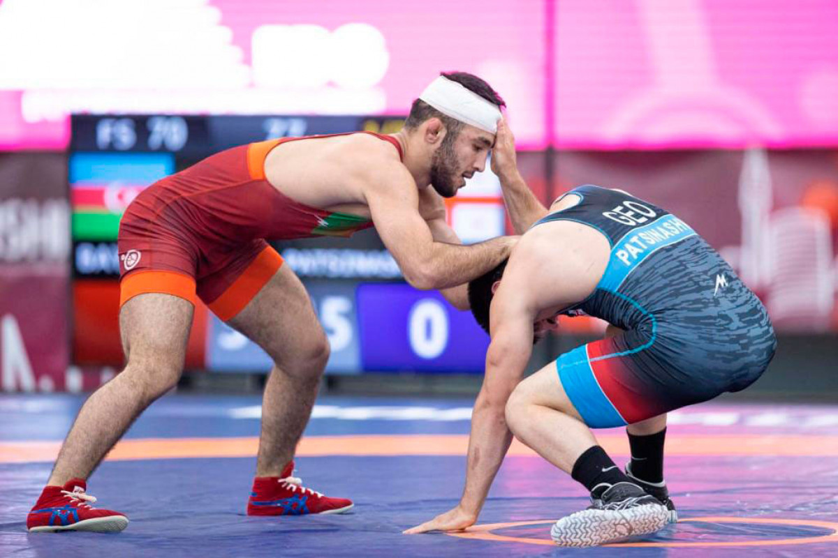 Азербайджанские спортсмены одержали победу на чемпионате Европы по вольной борьбе-ФОТО 