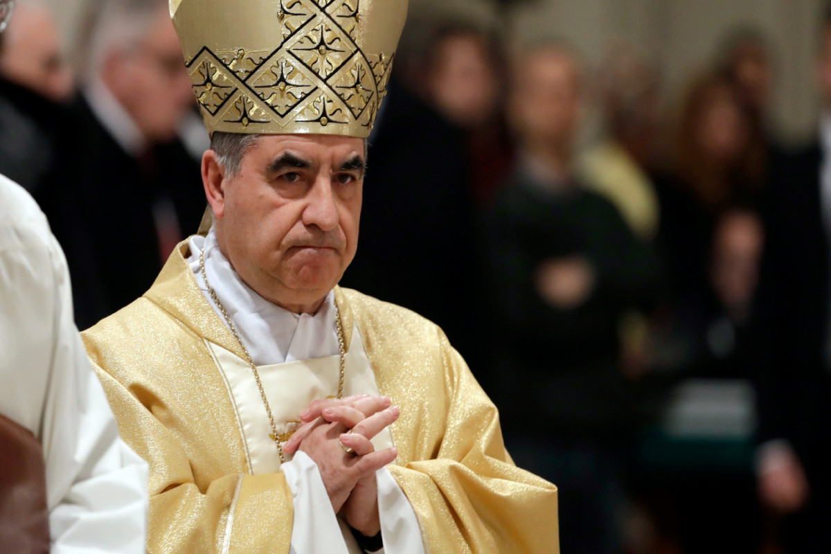 Приближенный Папы римского предстанет перед судом по обвинению в мошенничестве