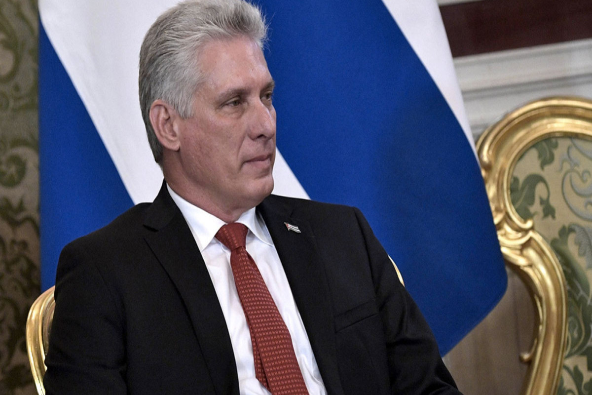 Президент Кубы призвал коммунистов выйти на улицы