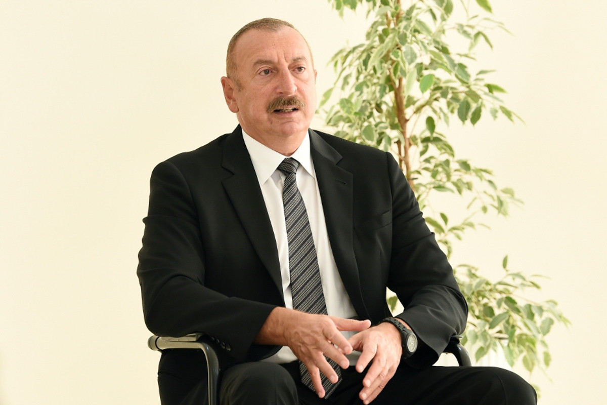 Президент Ильхам Алиев: 10 тысяч семей шехидов и инвалидов войны обеспечены квартирами