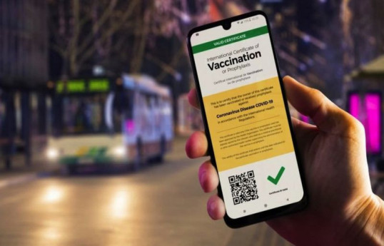 Имеющим противопоказания к вакцинации выдадут документ с QR-кодом