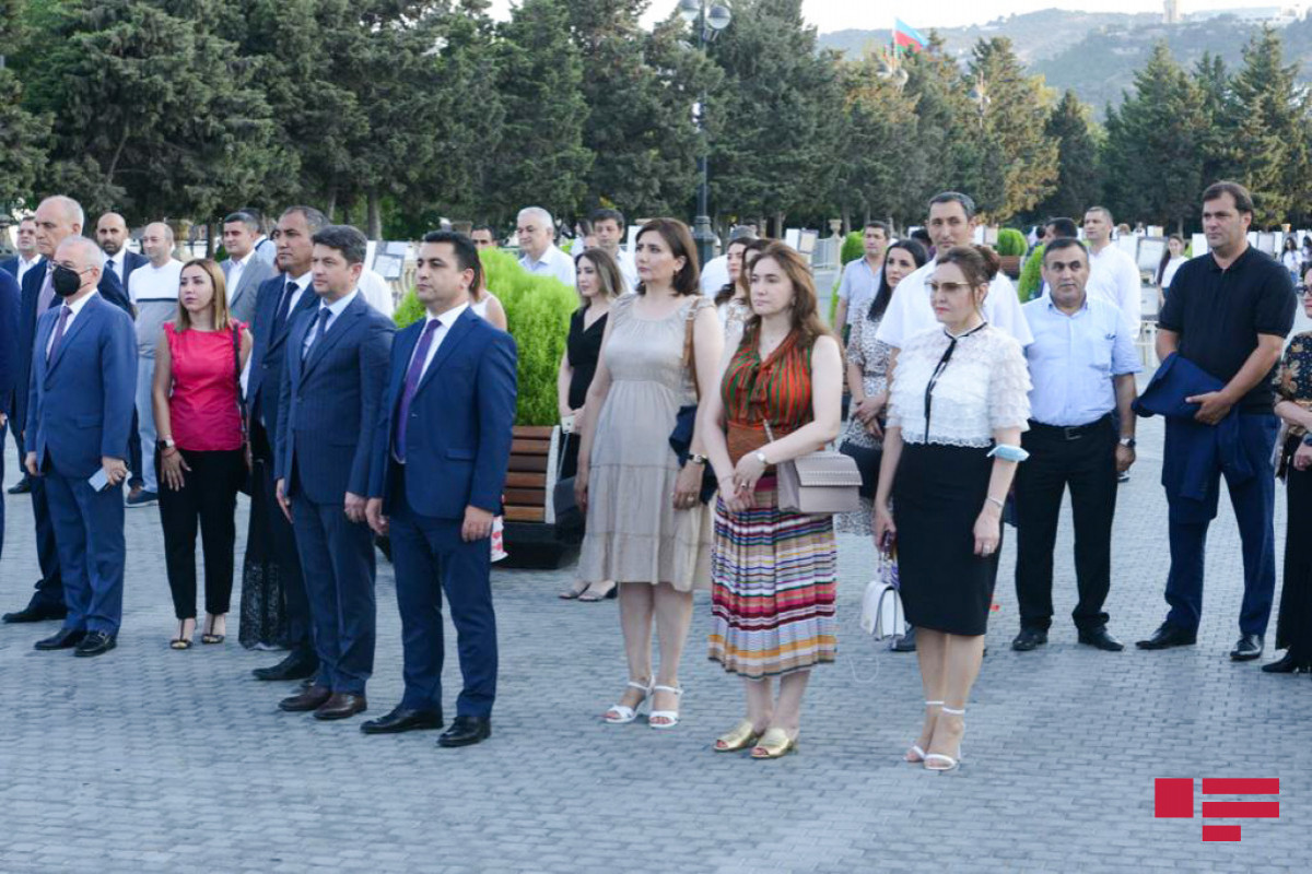 В Баку состоялось мероприятие, посвященное Дню журналистики Азербайджана -ФОТО 