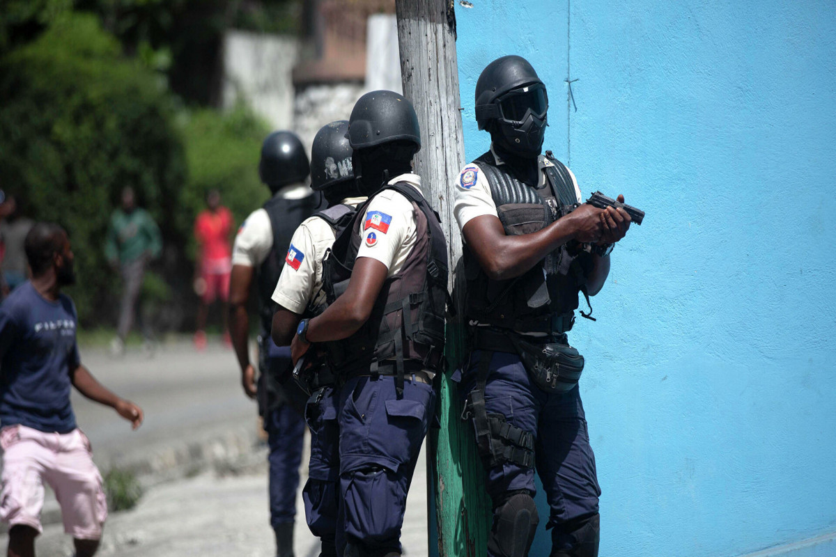 Госдеп: Убийцы президента Гаити учились по военным программам США
