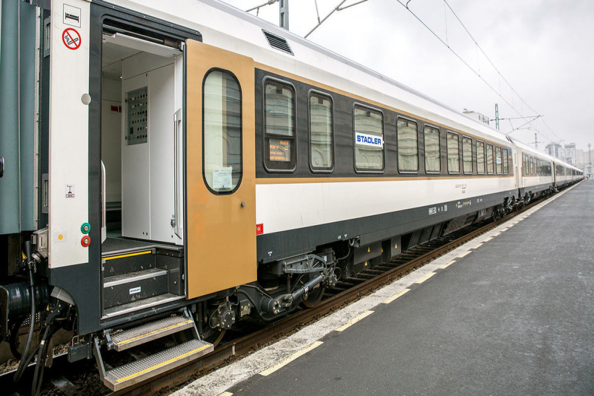 Азербайджан купил у России 100 железнодорожных вагонов