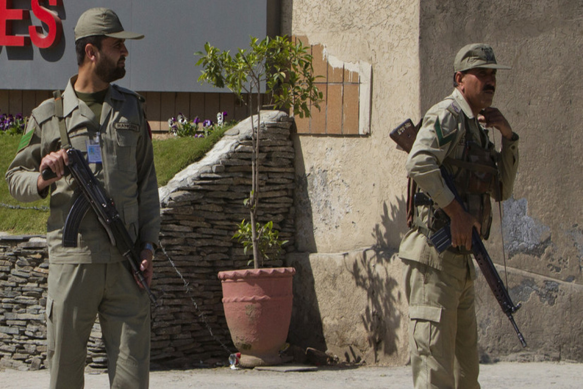 Пакистан направил военных к границе с Афганистаном