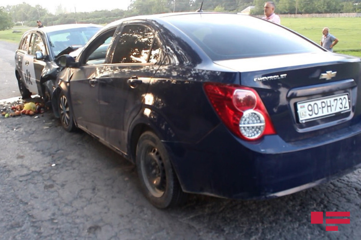 В Гахе столкнулись два легковых автомобиля, пострадали 7 человек, в том числе и один ребенок -ФОТО -ОБНОВЛЕНО 