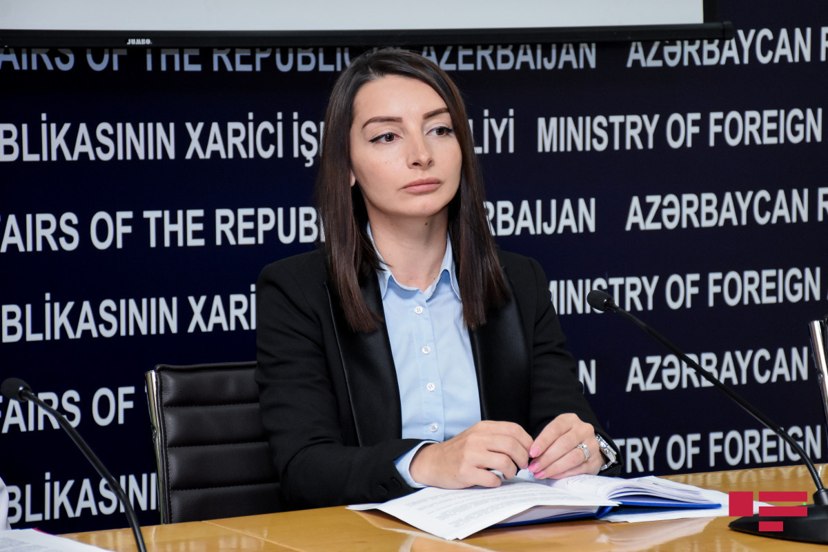 Начальник управления пресс-службы МИД Азербайджана Лейла Абдуллаева