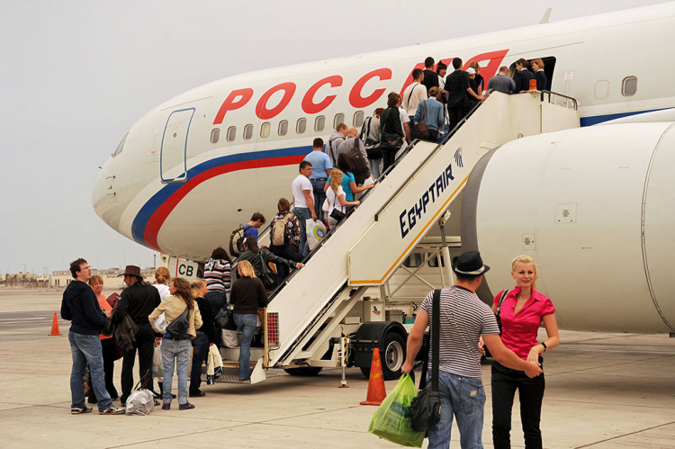 Армяне хотят воспользоваться закрытием прямых рейсов в Баку и привлечь к себе российских туристов – НО НЕЧЕМ