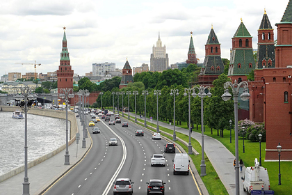 В Москве назвали сроки снятия всех ограничений по COVID-19