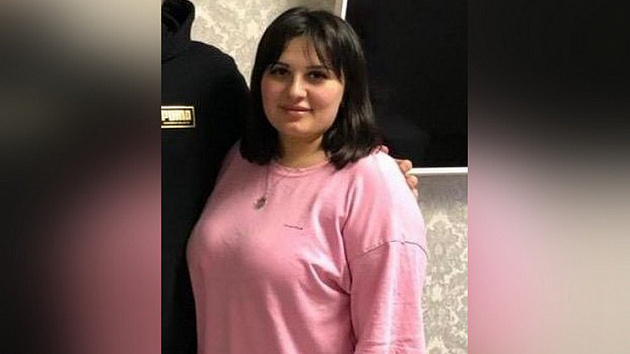 
В России ищут 24-летнюю азербайджанку, таинственно исчезнувшую из аэропорта Новосибирска – У НЕЁ БЫЛО МНОГО ДЕНЕГ