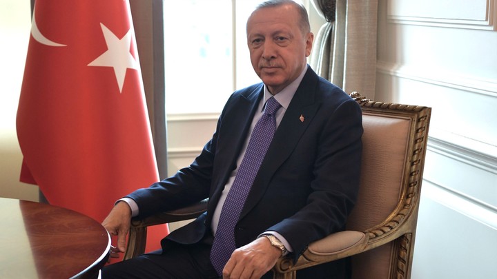 Эрдоган посмотрит матч Турция-Уэльс в Баку