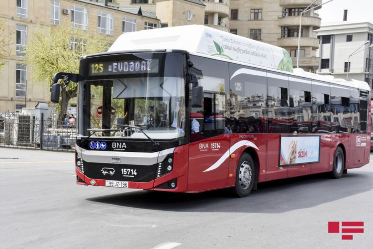 В воскресенье в Баку приостановится пассажироперевозки по регулярным маршрутным линиям