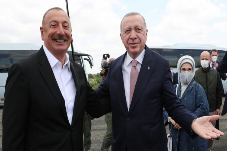 Ильхам Алиев встретил Реджепа Тайипа Эрдогана в Физулинском районе - ФОТО