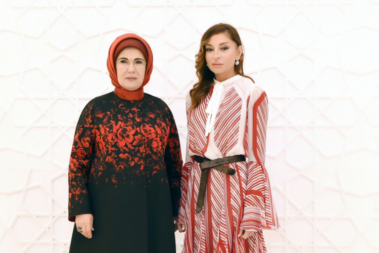 В Шуше состоялась встреча первых леди Азербайджана и Турции