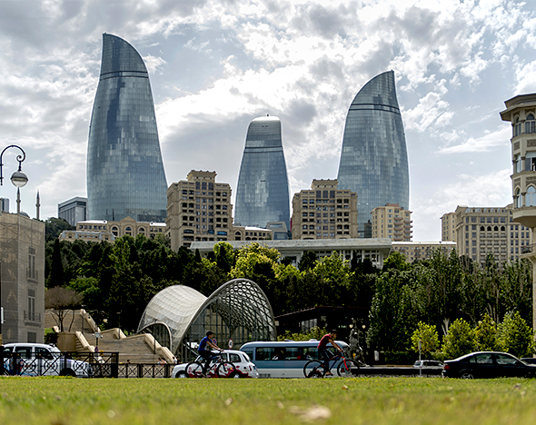 Завтра в Баку 33 градуса тепла