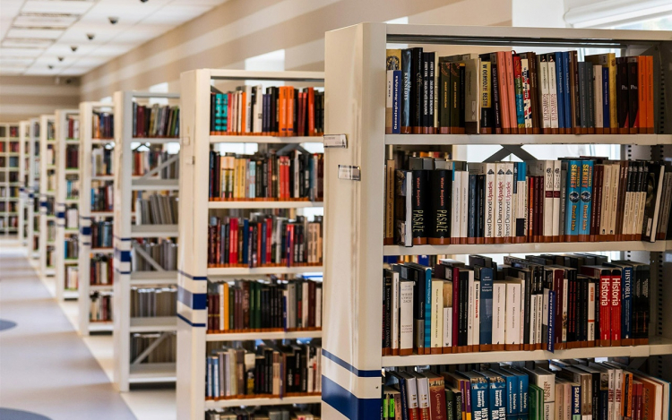 В Азербайджане остаётся в силе запрет на посещение библиотек и читальных залов