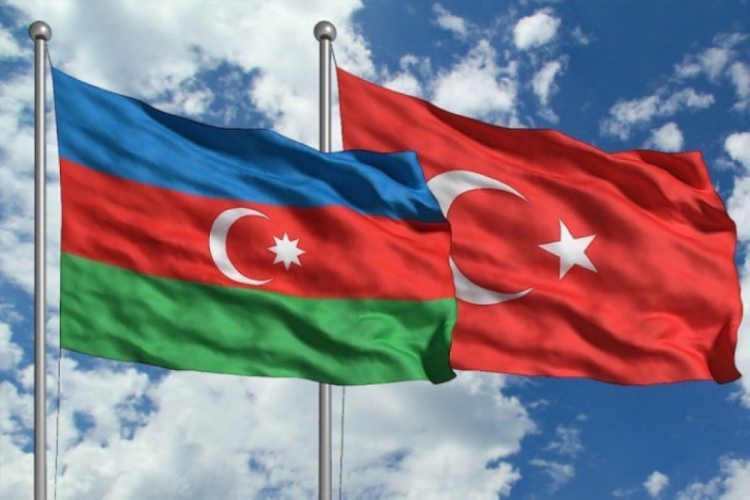 Торговый оборот Азербайджана с Турцией приближается к 2 млрд. долларов