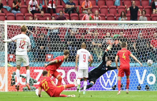 Евро-2020:  Дания, разгромив Уэльс, сыграет в четвертьфинале в Баку