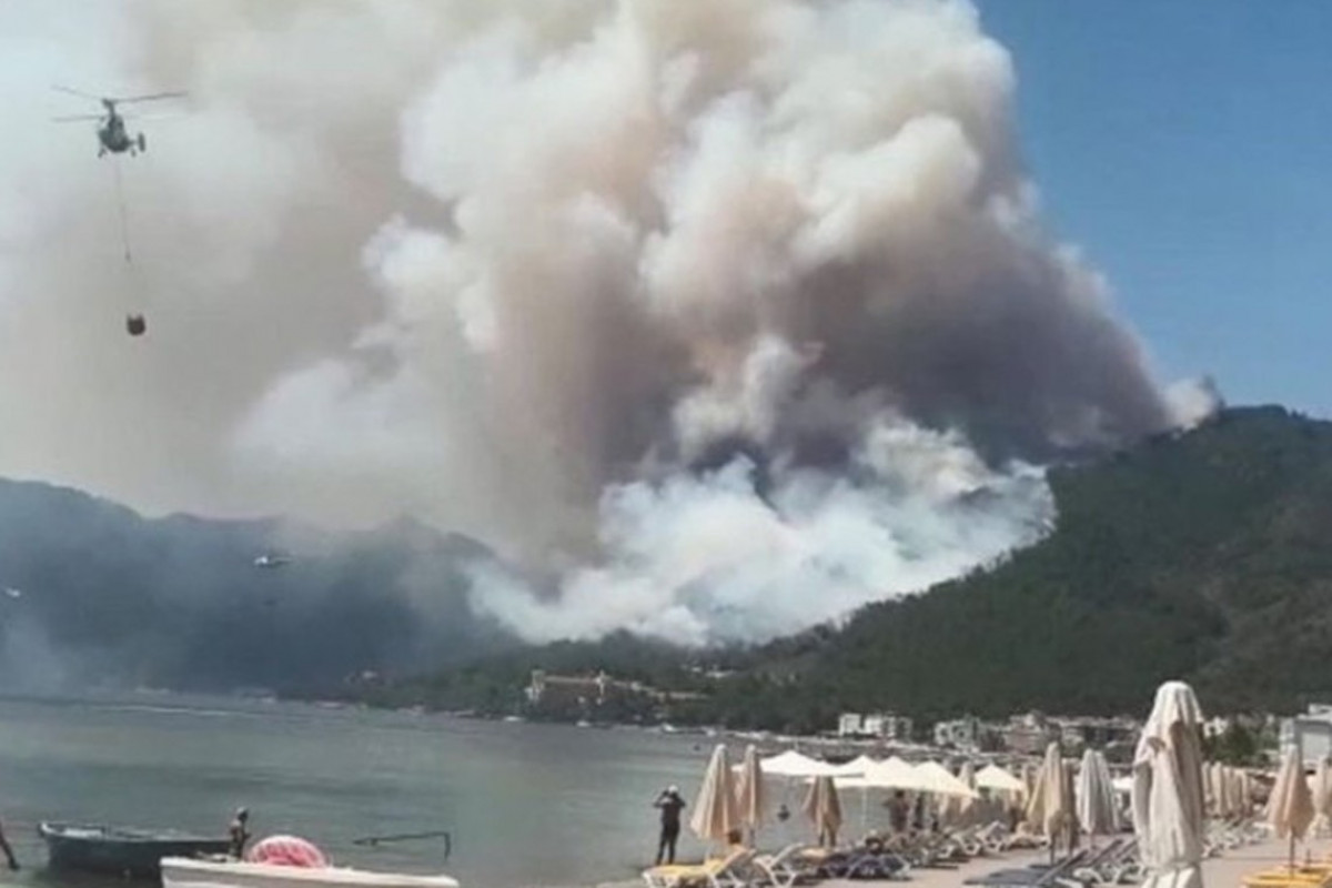 В Турции потушили крупный лесной пожар -ВИДЕО 