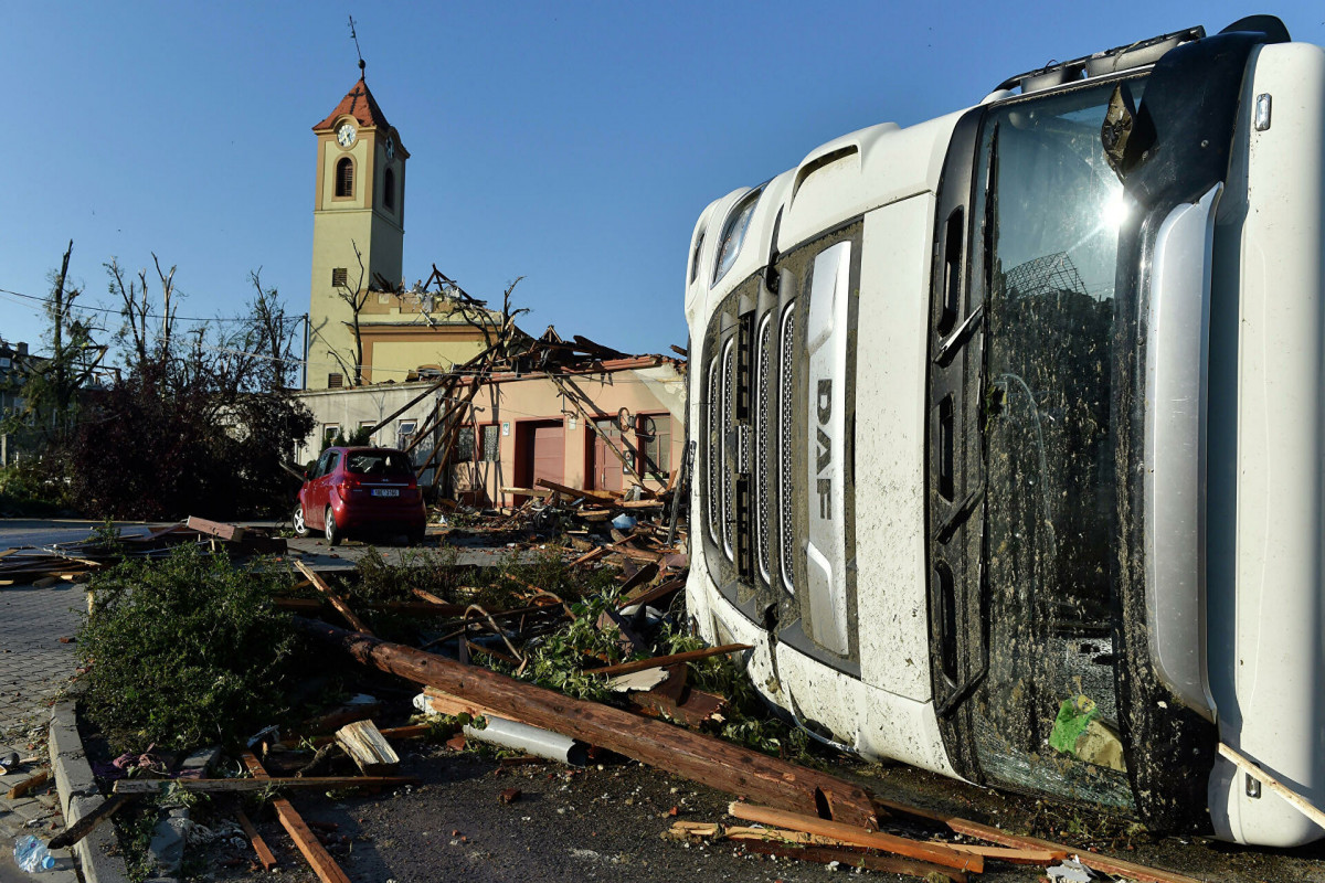 В Чехии число жертв торнадо увеличилось до шести