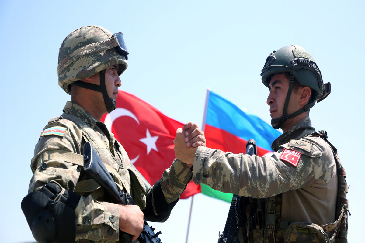 военнослужащие Турции и Азербайджана