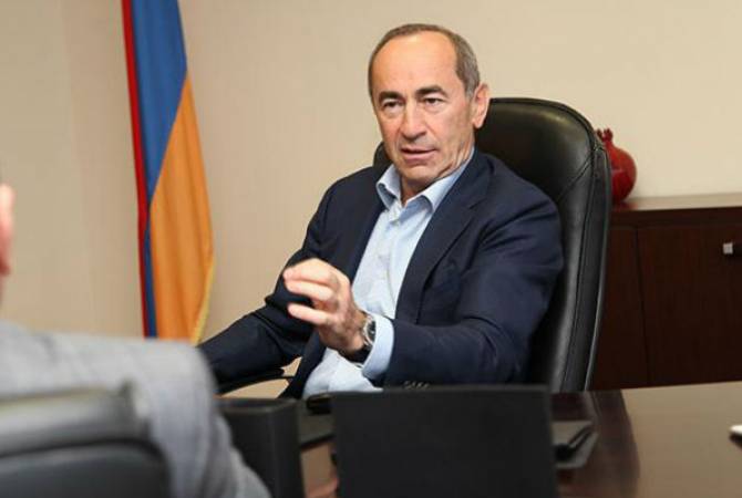 Роберт Кочарян хочет военного переворота ради развития экономики?  